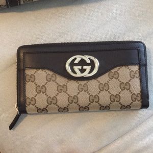 Gucci wallet